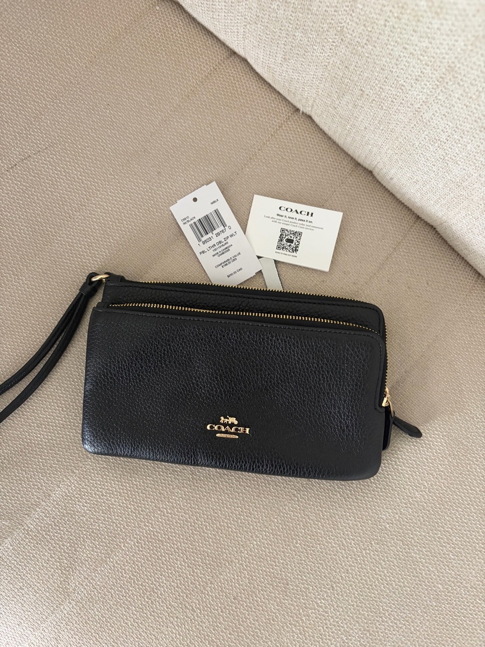 COACH Black Leather Double Zip Wristlet